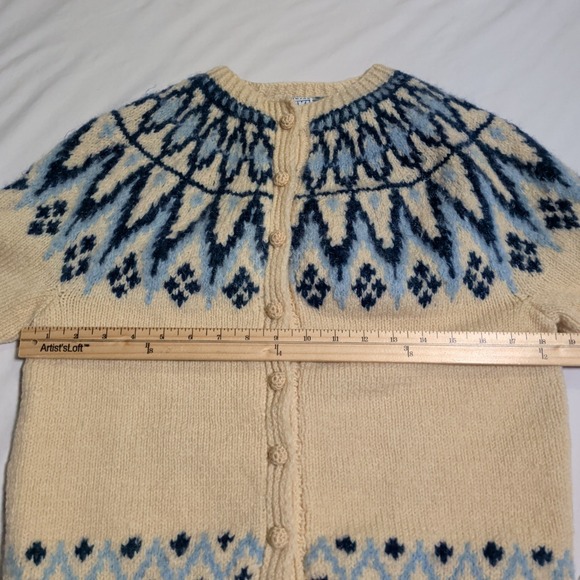 Vintage Finnwear 100% Wool Fair Isle Cardigan Sweater Womens Size M Nordic Knit - Picture 8 of 10